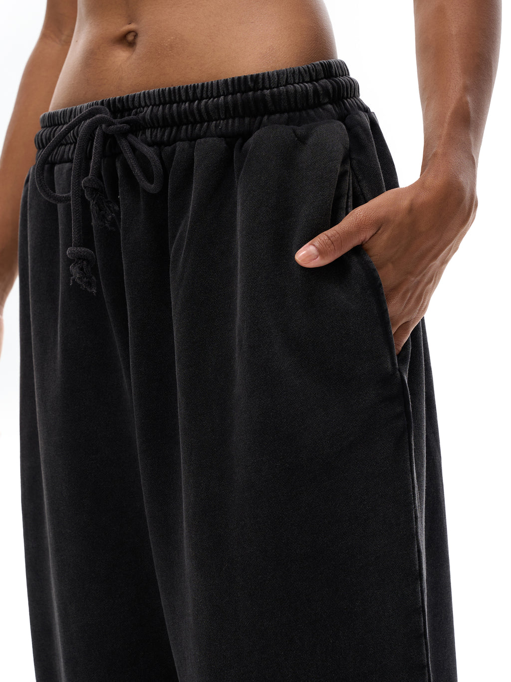 Leg Pants
